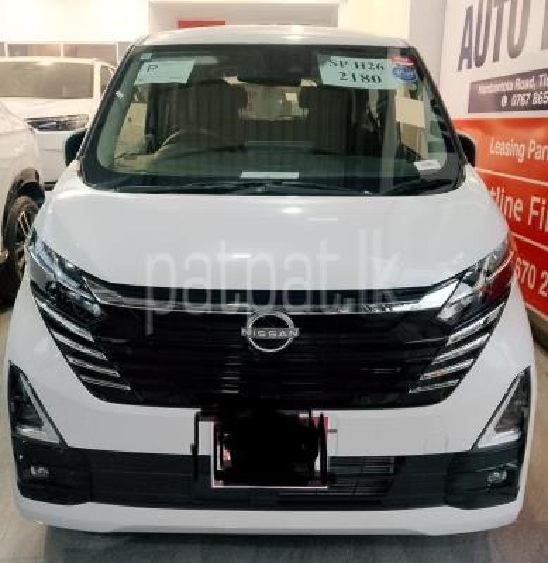 Nissan DAYZ HIGHWAY STAR 2025 -  කාර් sale in Sri Lanka - patpat.lk