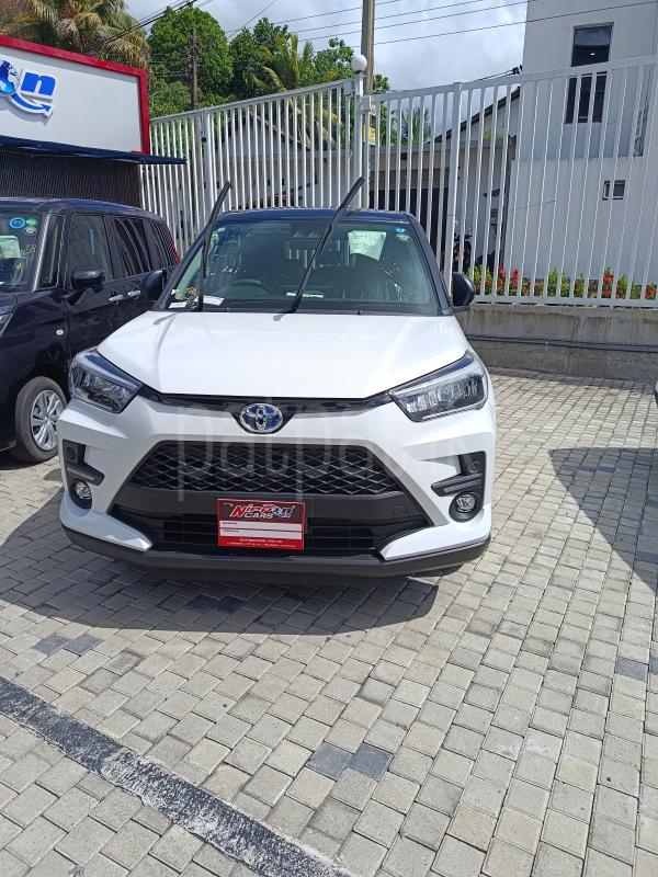 Toyota Raize 2024 -  SUV රථය sale in Sri Lanka - patpat.lk