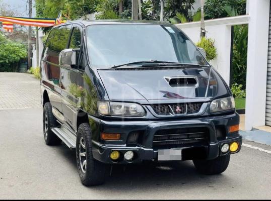 Mitsubishi Space Gear 1998 - Used Van sale in Sri Lanka - patpat.lk