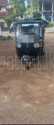 Bajaj Three Wheel 2010