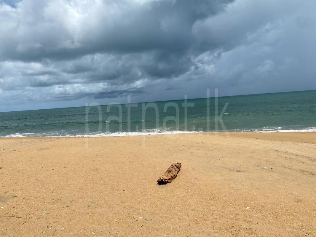 Residential Land for Sale in Marawila