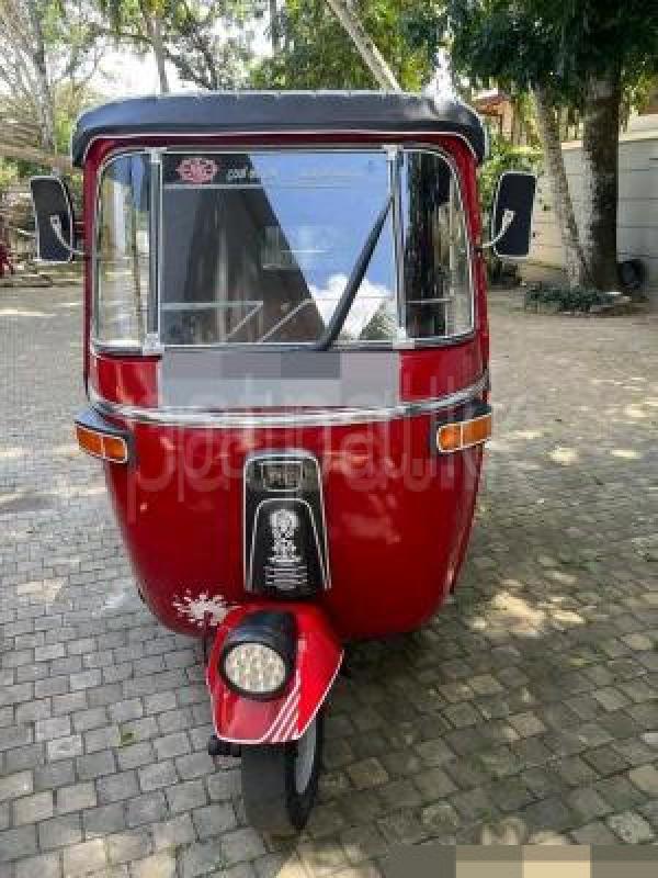 Bajaj 2 stroke 2004 - භාවිතා කරන ලද ත්‍රිරෝද රථය sale in Sri Lanka - patpat.lk