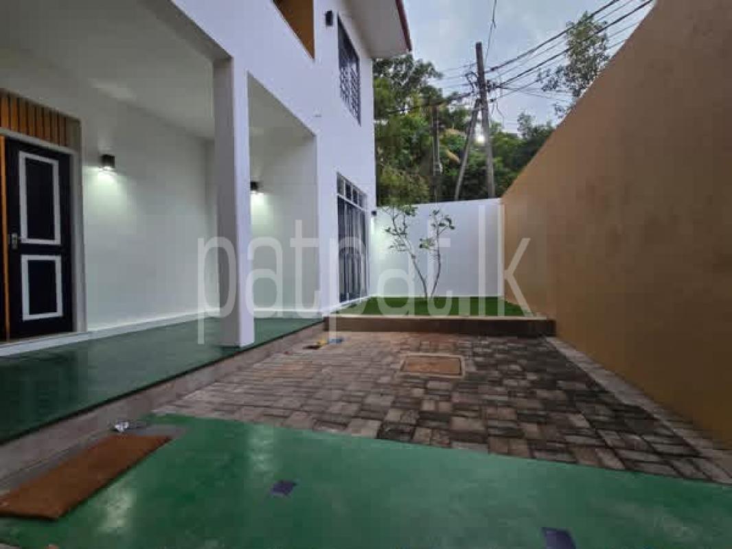 House for Sale in Battaramulla