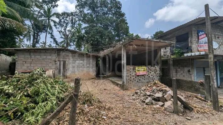 Commercial Land for Sale in Yakkala