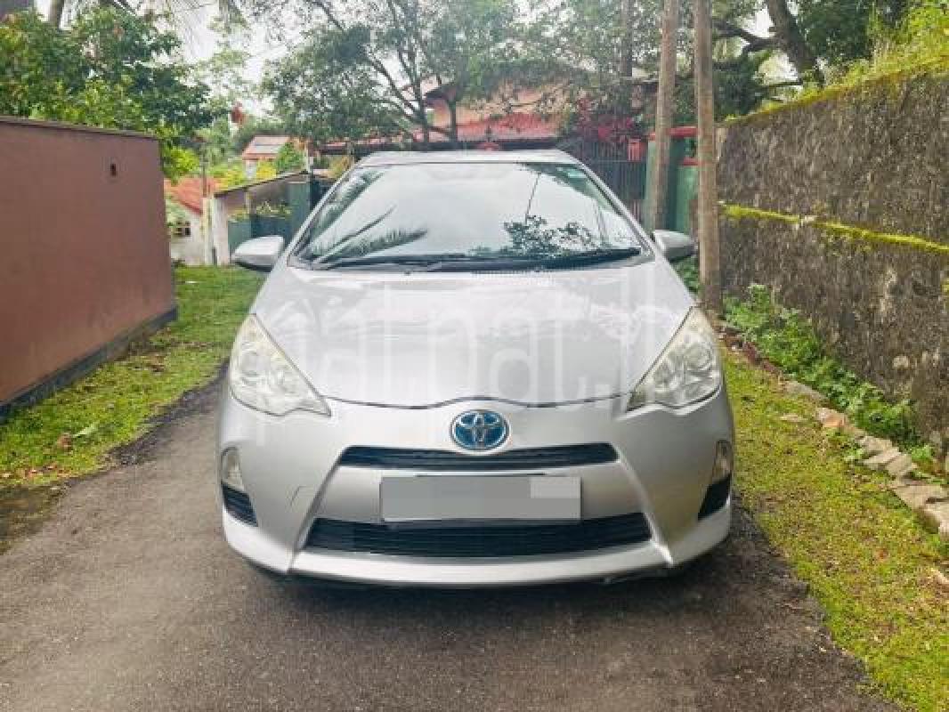 Toyota Aqua 2012 - භාවිතා කරන ලද කාර් sale in Sri Lanka - patpat.lk