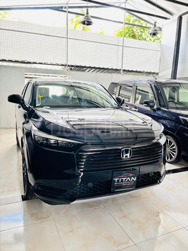 Honda Vezel 2026 -  SUV රථය sale in Sri Lanka - patpat.lk