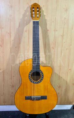 🔥 Brand New Maverick Classical Guitars For The Best Price In Sri Lanka