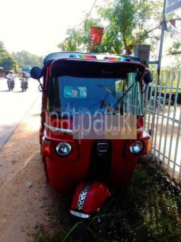 Bajaj 4 stroke 2012 - භාවිතා කරන ලද ත්‍රිරෝද රථය sale in Sri Lanka - patpat.lk