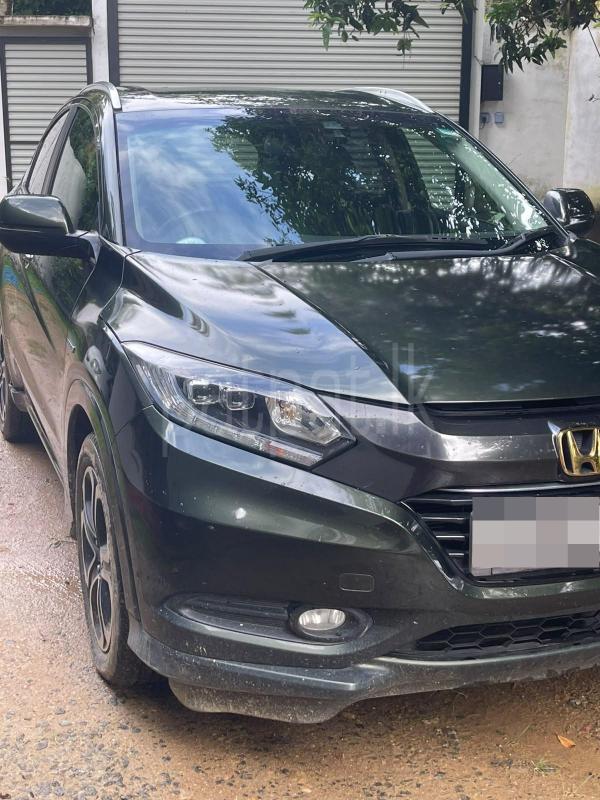 Honda Vezel 2014 -  SUV රථය sale in Sri Lanka - patpat.lk