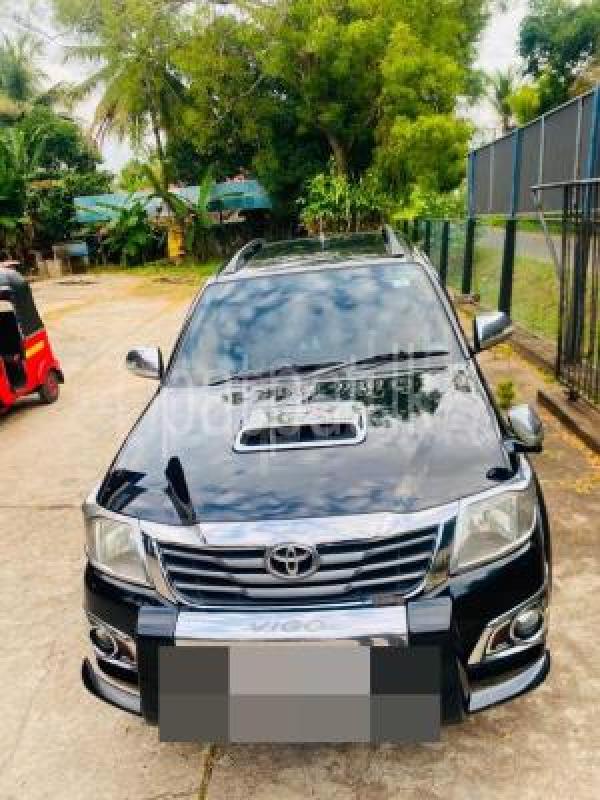 Toyota Hilux 2015 -  சரக்கு போக்குவரத்து sale in Sri Lanka - patpat.lk