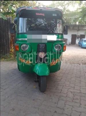 Bajaj Three Wheel 2012