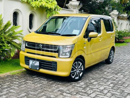 Suzuki Wagon R 2017 - பயன்படுத்தப்பட்டது கார் sale in Sri Lanka - patpat.lk