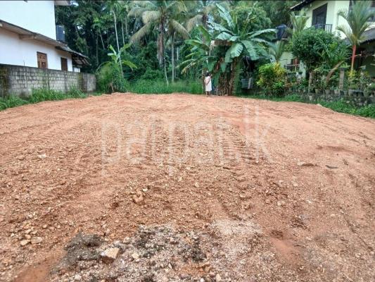 Residential Land for Sale in Bopitiya