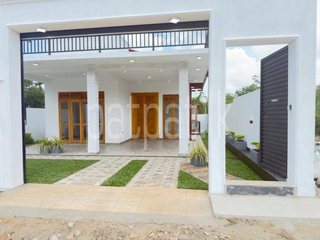 House for Sale in Bandaragama