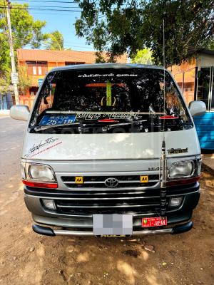 Toyota Hiace 1994 - භාවිතා කරන ලද වෑන් රථය sale in Sri Lanka - patpat.lk