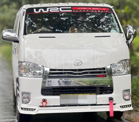 Toyota Hiace 2009 - பயன்படுத்தப்பட்டது வேன் sale in Sri Lanka - patpat.lk