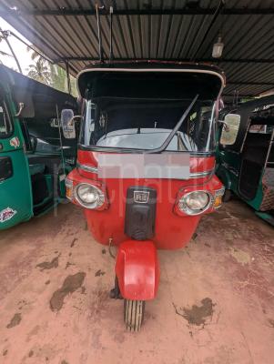 Bajaj Three Wheel 2013 - භාවිතා කරන ලද ත්‍රිරෝද රථය sale in Sri Lanka - patpat.lk