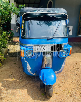 Bajaj Three Wheel 2012