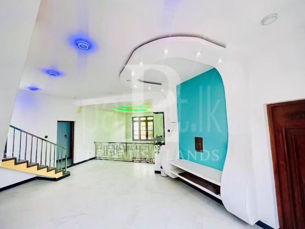 House for Sale in Wattala