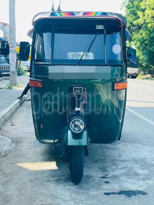 Bajaj 2 stroke 2006 - பயன்படுத்தப்பட்டது முச்சக்கர வண்டி sale in Sri Lanka - patpat.lk