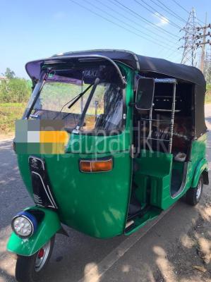 Bajaj Three Wheel 2006