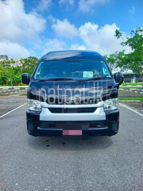 Toyota Hiace 2023 - Brand New Van sale in Sri Lanka - patpat.lk