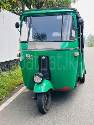 Bajaj Three Wheel 2001