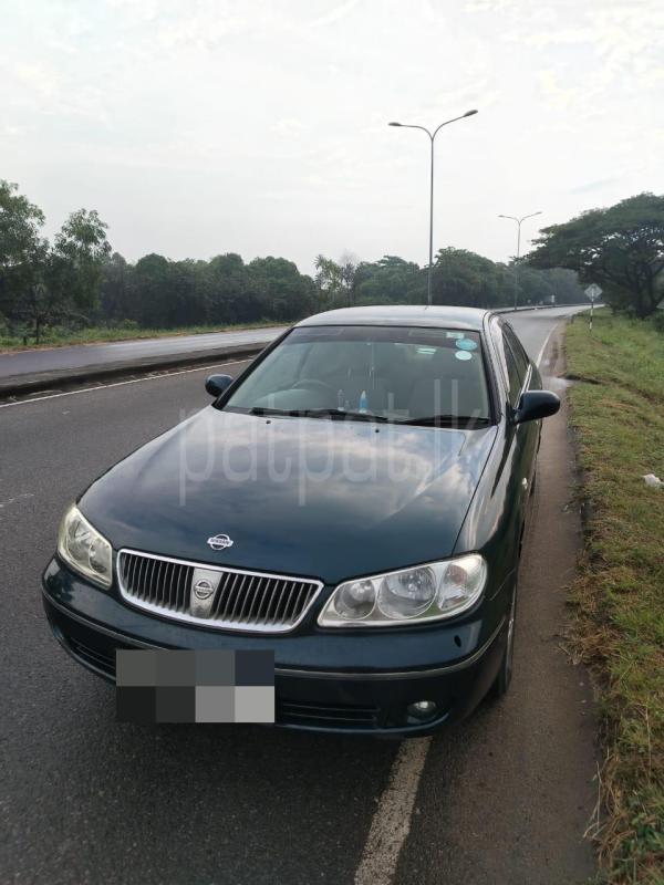 Nissan Bluebird 2004 -  කාර් sale in Sri Lanka - patpat.lk