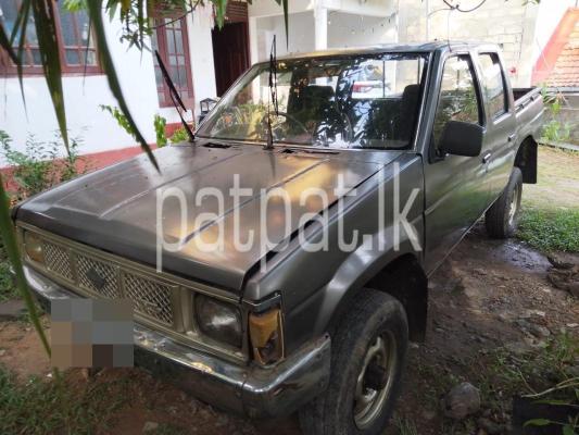 Nissan Double Cab 1990