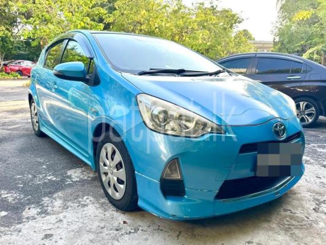 Toyota Aqua 2013 - பயன்படுத்தப்பட்டது கார் sale in Sri Lanka - patpat.lk