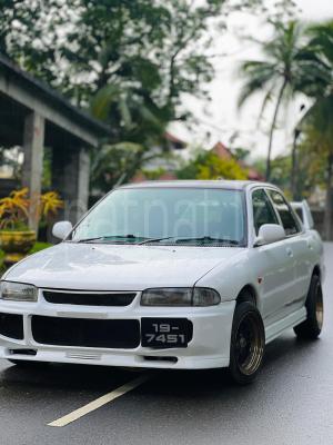 Mitsubishi Lancer 1996 - භාවිතා කරන ලද කාර් sale in Sri Lanka - patpat.lk