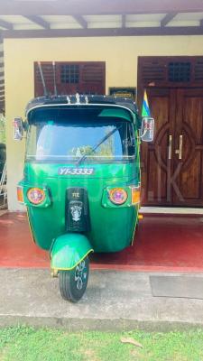 Bajaj Three Wheel 2010