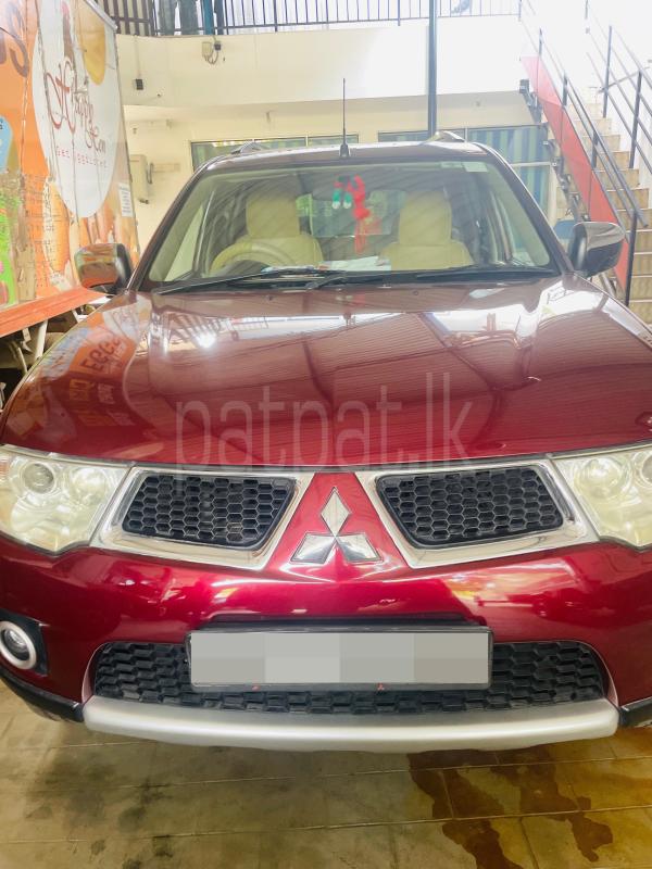 Mitsubishi Montero Sport 2012 -  SUV රථය sale in Sri Lanka - patpat.lk