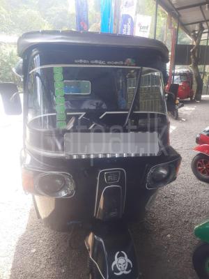 Bajaj Three Wheel 2012