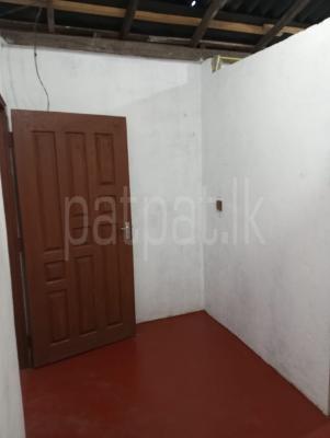 House for Sale in Wellampitiya
