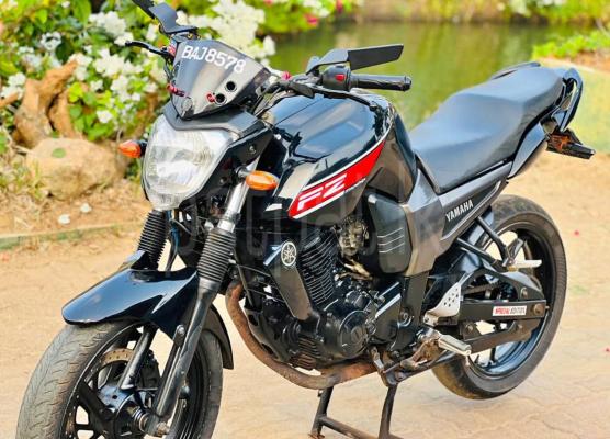 Yamaha FZ 2012 - Used Bike sale in Sri Lanka - patpat.lk