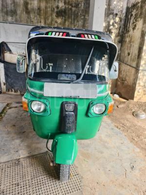 Bajaj 4 stroke 2011 - Used Three wheeler sale in Sri Lanka - patpat.lk
