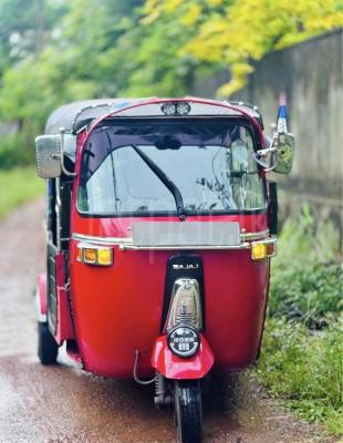 Bajaj 2 stroke 2009 - பயன்படுத்தப்பட்டது முச்சக்கர வண்டி sale in Sri Lanka - patpat.lk