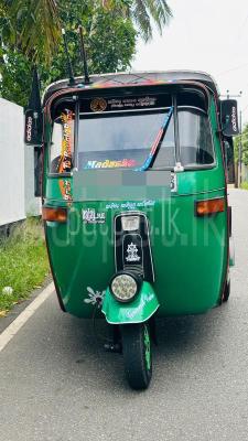 Bajaj Three Wheel 2003