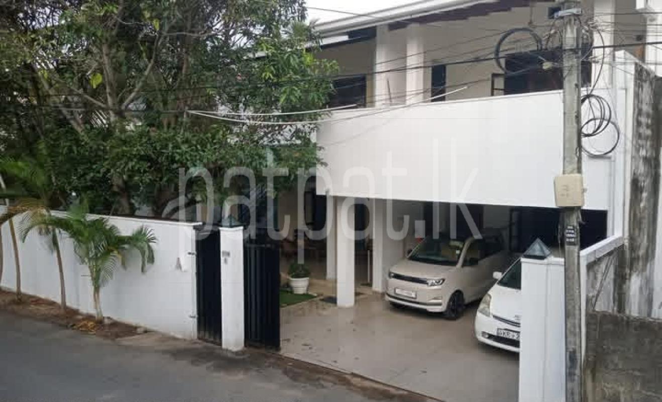 House for Sale in Boralesgamuwa