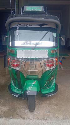 Bajaj Three Wheel 2016 - Reconditioned Three wheeler sale in Sri Lanka - patpat.lk