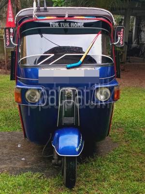 Bajaj Three Wheel 2009