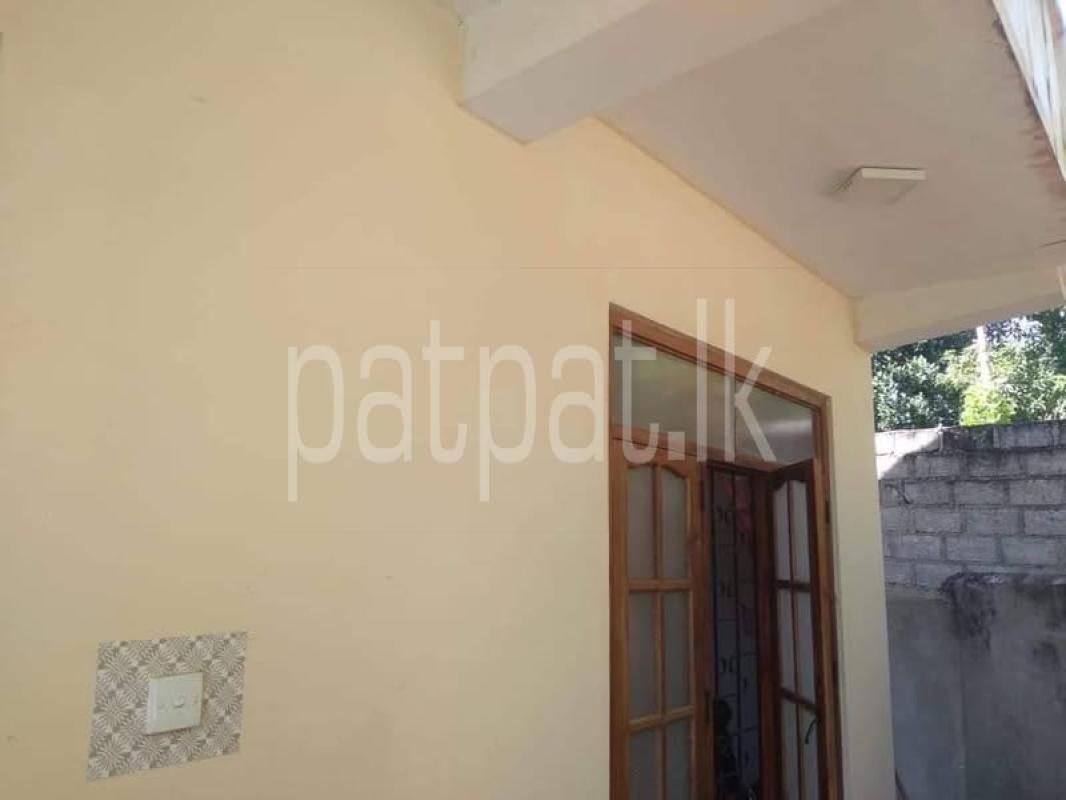 House for Sale in Gampola