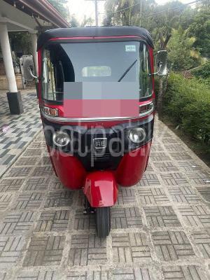 Bajaj Three Wheel 2015 - Used Three wheeler sale in Sri Lanka - patpat.lk