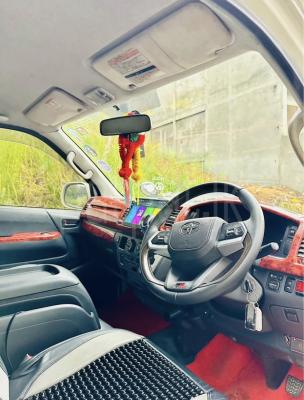 Toyota Hiace 2013 - Used Van sale in Sri Lanka - patpat.lk