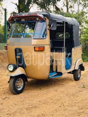 Bajaj Three Wheel 2006 - பயன்படுத்தப்பட்டது முச்சக்கர வண்டி sale in Sri Lanka - patpat.lk