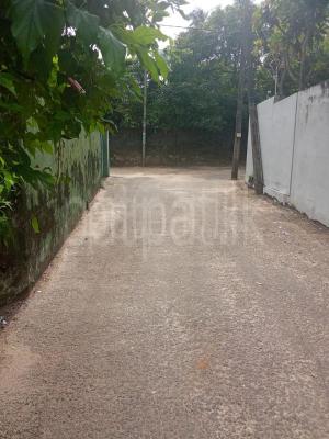 Residential Land for Sale in Kesbewa