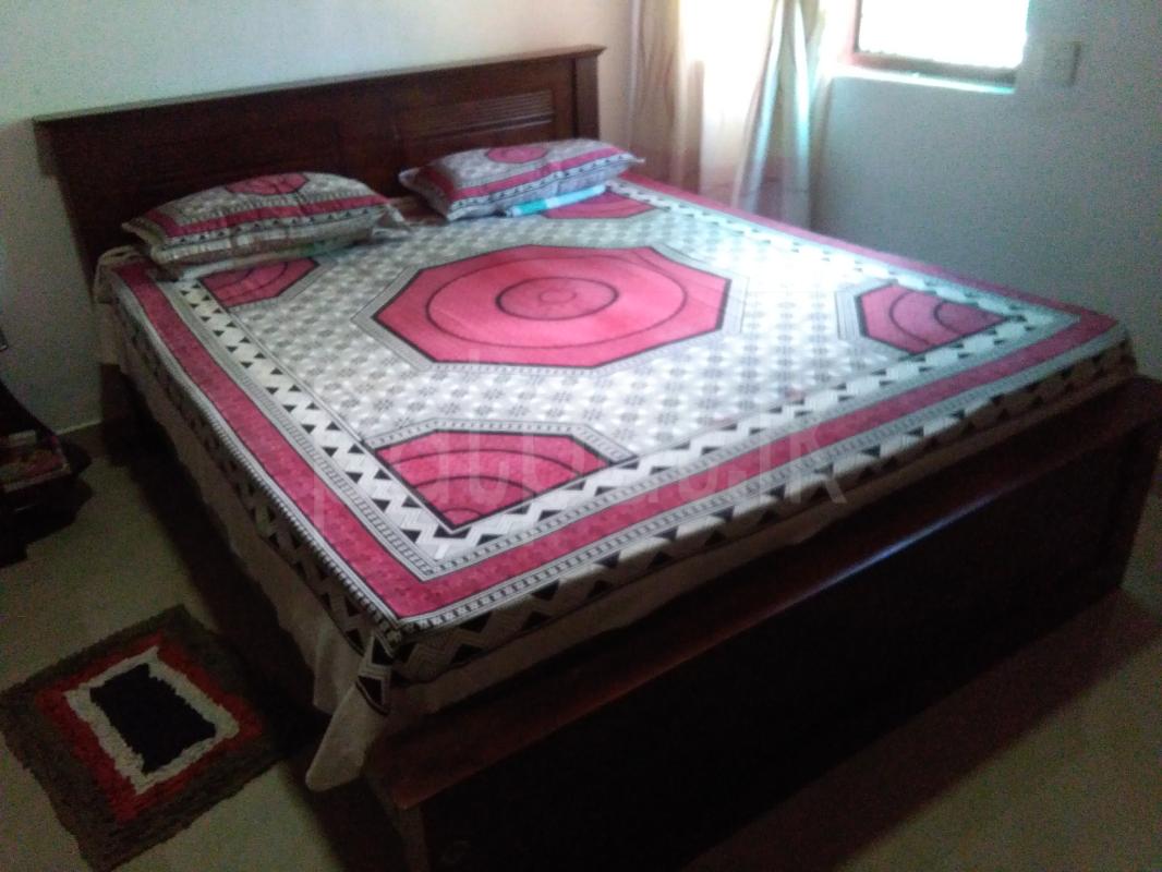 Room for Rent in Ambatenna