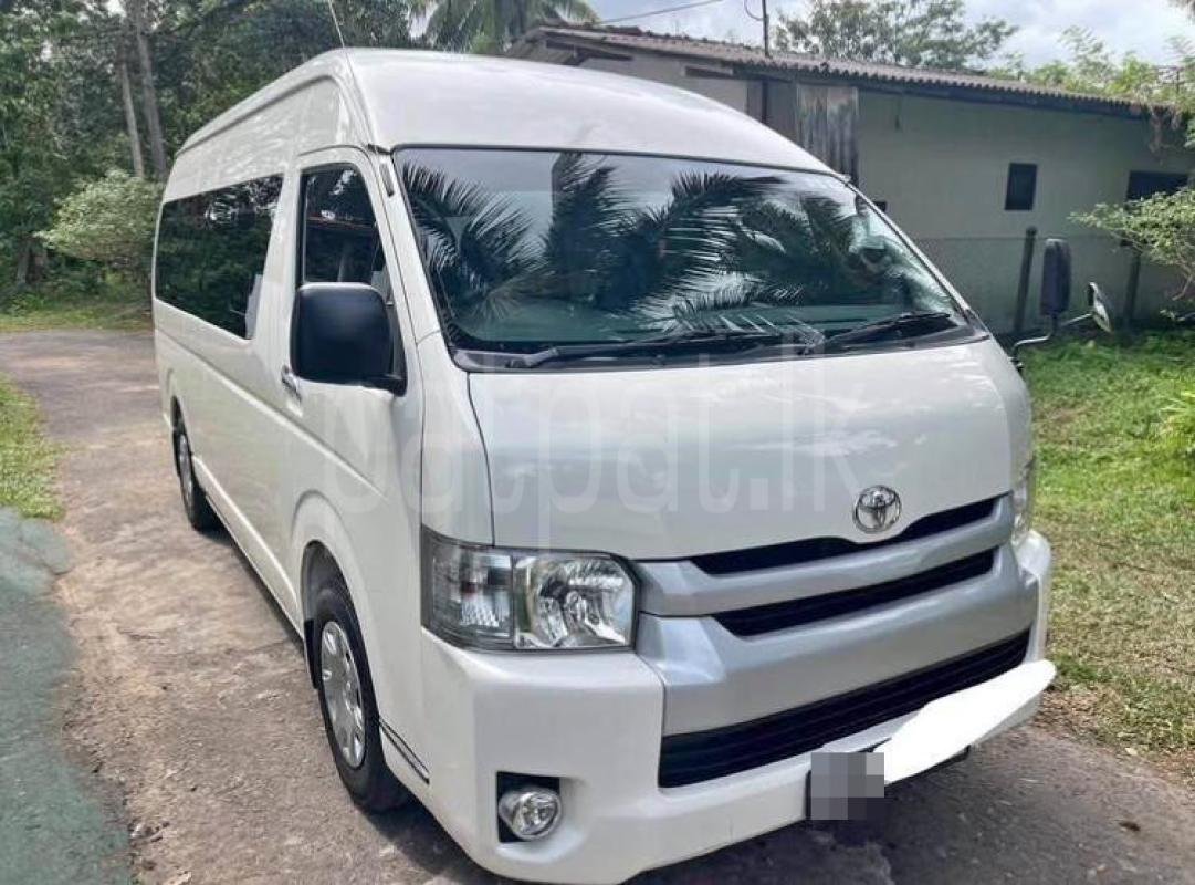 Toyota Hiace 2015 -  Van sale in Sri Lanka - patpat.lk