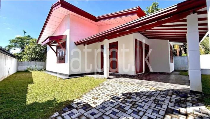 House for Sale in Padukka